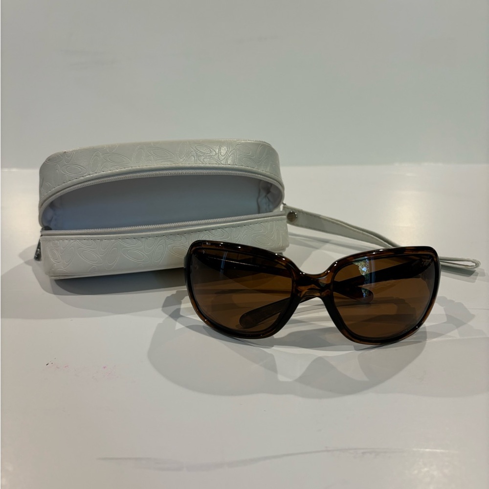 Oakley Women’s Tortoise Sunglasses